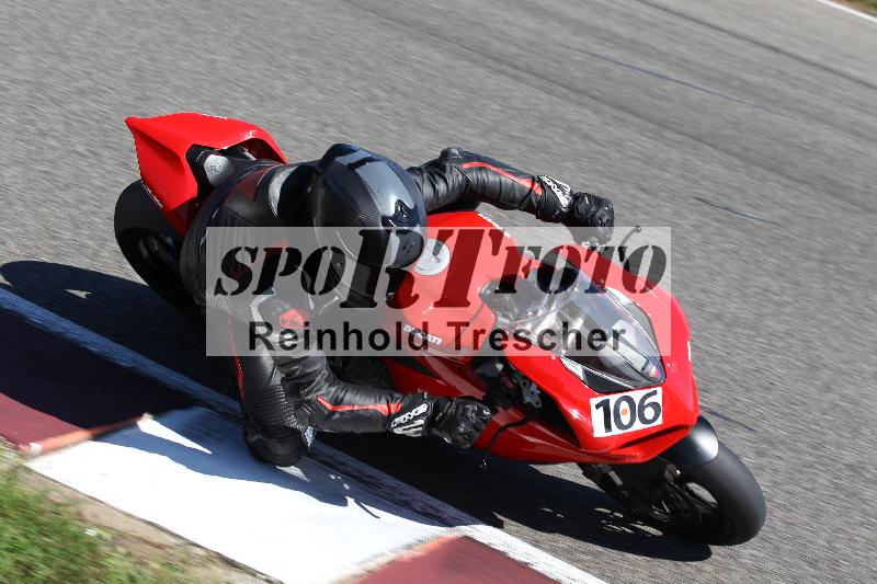 /Archiv-2025/48 25.08.2025 Cornu Master School ADR/rot-rouge/106